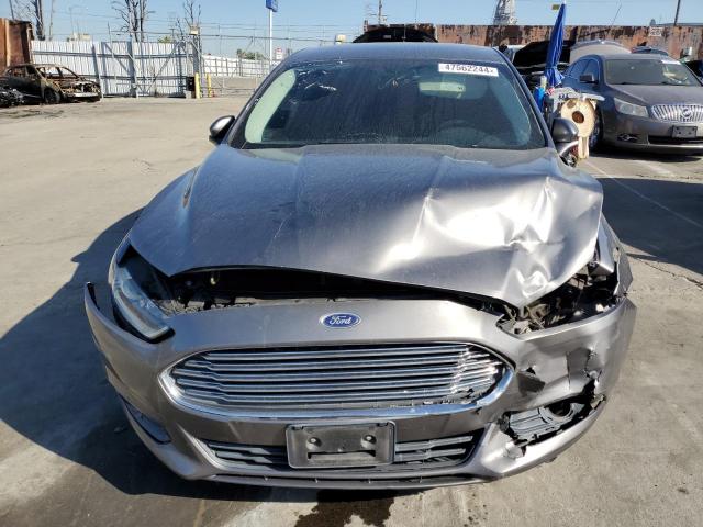 3FA6P0HR2DR296885 - 2013 FORD FUSION SE CHARCOAL photo 5