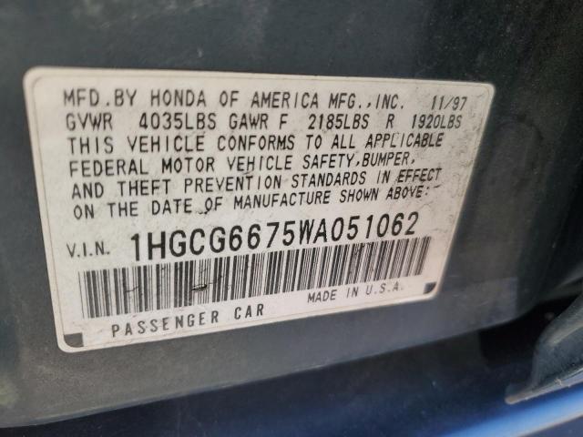 1HGCG6675WA051062 - 1998 HONDA ACCORD EX BLUE photo 12