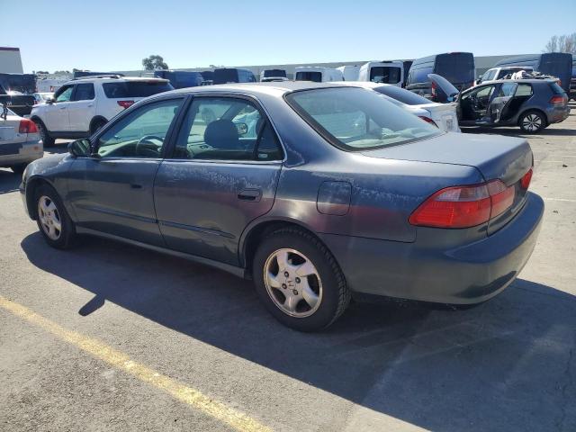 1HGCG6675WA051062 - 1998 HONDA ACCORD EX BLUE photo 2