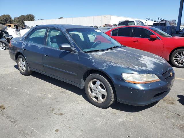 1HGCG6675WA051062 - 1998 HONDA ACCORD EX BLUE photo 4