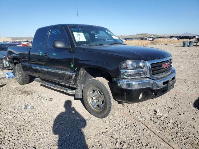 2GTEK19T741327542 - 2004 GMC NEW SIERRA K1500 BLACK photo 4