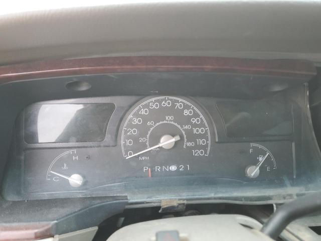 1LNHM81W53Y689947 - 2003 LINCOLN TOWN CAR EXECUTIVE MAROON photo 9