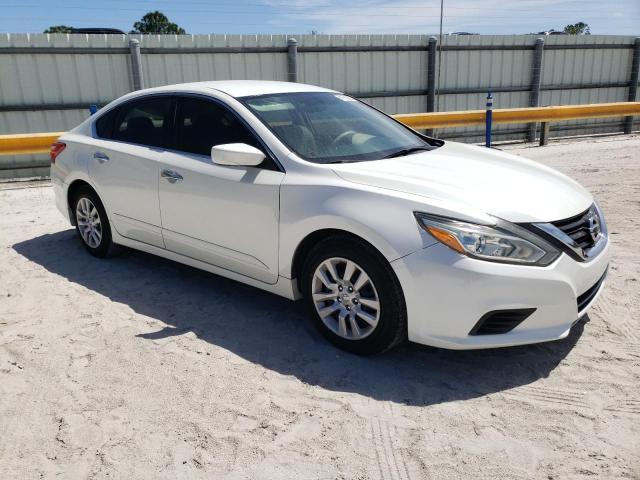 1N4AL3AP9HN320964 - 2017 NISSAN ALTIMA 2.5 WHITE photo 4