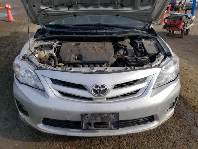 2T1BU4EE3BC647641 - 2011 TOYOTA COROLLA BASE SILVER photo 11