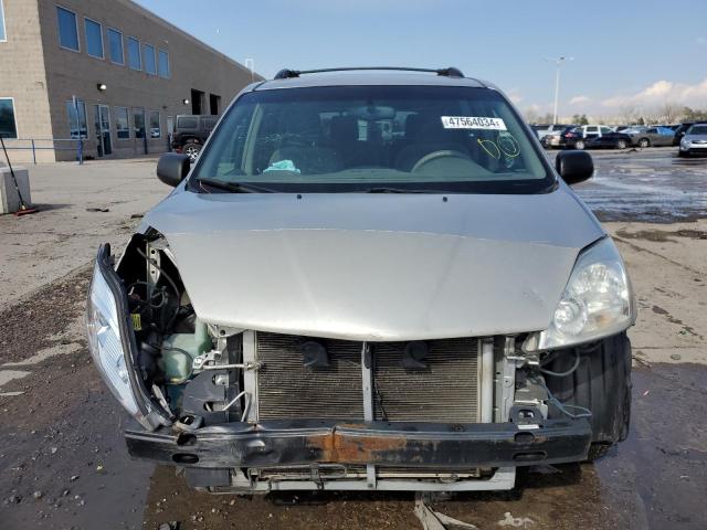 5TDBA23C94S004817 - 2004 TOYOTA SIENNA LE SILVER photo 5