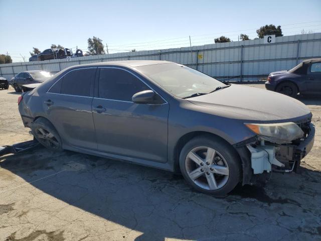 4T1BF1FK0DU655954 - 2013 TOYOTA CAMRY L GRAY photo 4