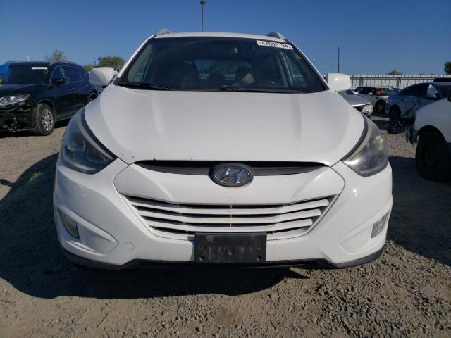 KM8JU3AG7EU907474 - 2014 HYUNDAI TUCSON GLS WHITE photo 5