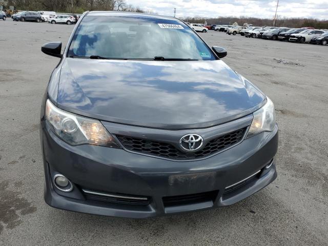 4T1BF1FK2CU117450 - 2012 TOYOTA CAMRY BASE GRAY photo 5