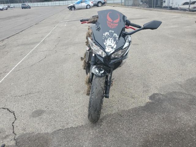 ML5EXER15RDAB5103 - 2024 KAWASAKI EX650 R BLACK photo 2