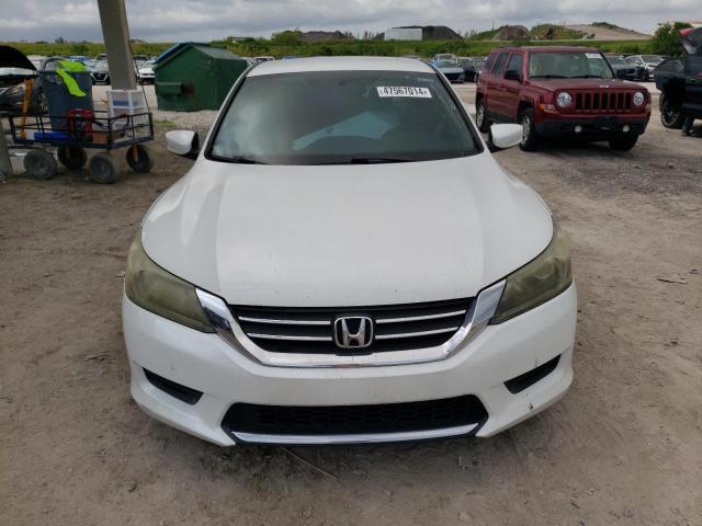 1HGCR2F30DA143192 - 2013 HONDA ACCORD LX WHITE photo 5