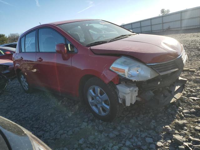 3N1BC13E99L389477 - 2009 NISSAN VERSA S RED photo 4