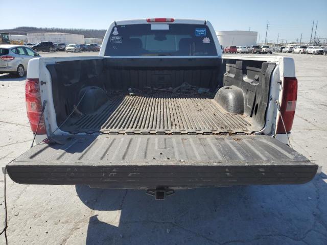 1GCEC19C28Z169038 - 2008 CHEVROLET SILVERADO C1500 WHITE photo 6