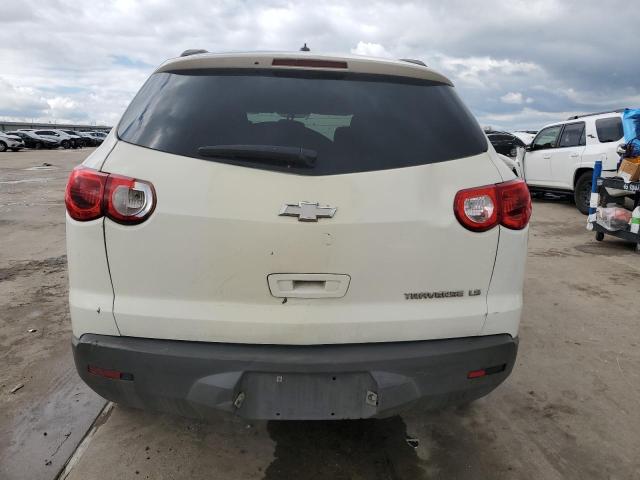 1GNKRFEDXCJ190411 - 2012 CHEVROLET TRAVERSE LS WHITE photo 6