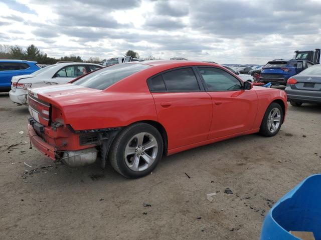 2C3CDXBG5EH363387 - 2014 DODGE CHARGER SE RED photo 3