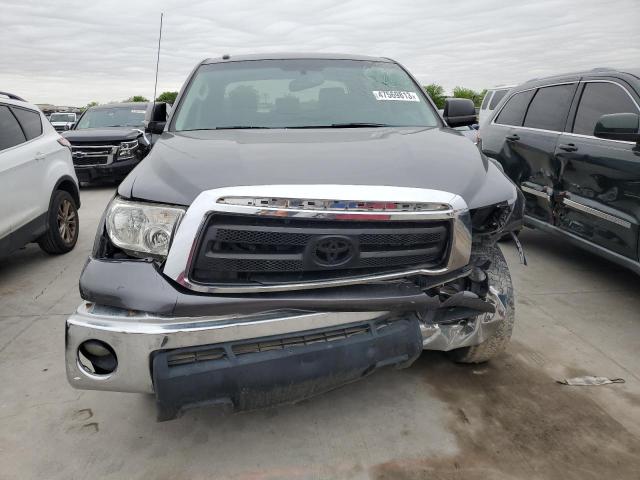 5TFEM5F11DX057859 - 2013 TOYOTA TUNDRA CREWMAX SR5 GRAY photo 5