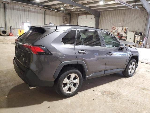 2T3W1RFV2KW048189 - 2019 TOYOTA RAV4 XLE GRAY photo 3