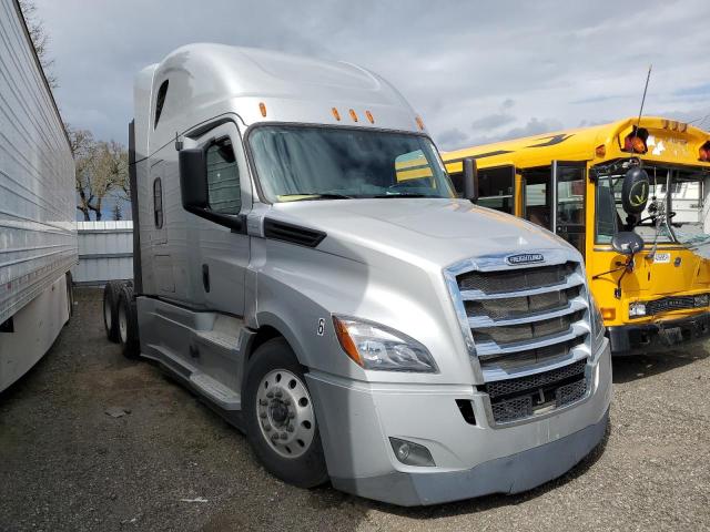 3AKJHHDRXKSKD2250 - 2019 FREIGHTLINER CASCADIA 1 GRAY photo 1