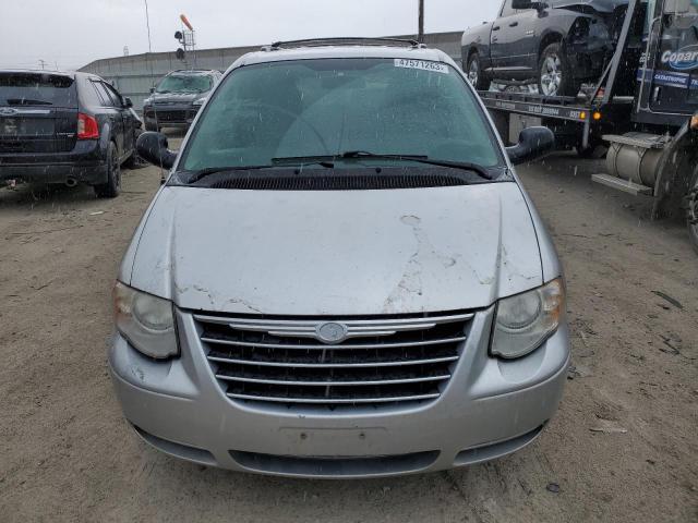 2A4GP54L77R223934 - 2007 CHRYSLER TOWN & COU TOURING 银色 照片 5