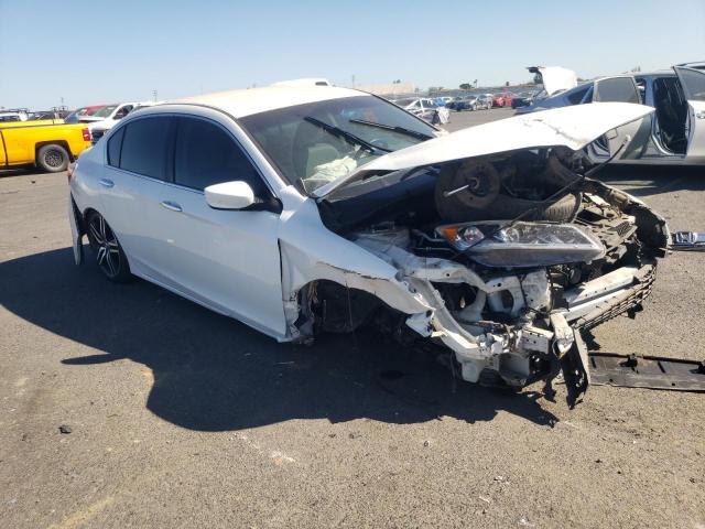 1HGCR2F33HA286773 - 2017 HONDA ACCORD LX WHITE photo 4