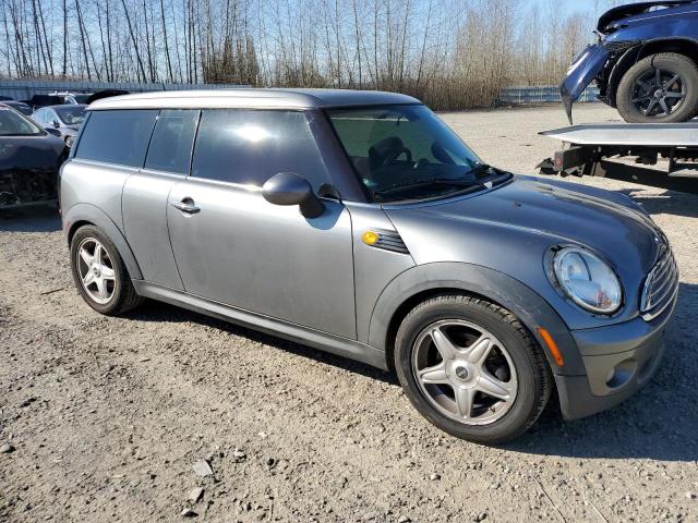 WMWML33569TX36225 - 2009 MINI COOPER CLUBMAN SILVER photo 4