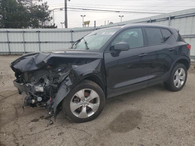 2021 VOLVO XC40 T4 MOMENTUM, null