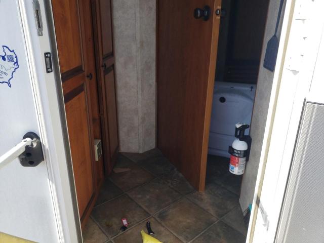 4YDT19523CT411045 - 2012 KEYSTONE PASSPORT 白色 照片 6