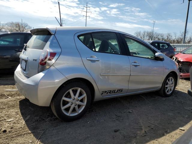 JTDKDTB34E1060094 - 2014 TOYOTA PRIUS C SILVER photo 3