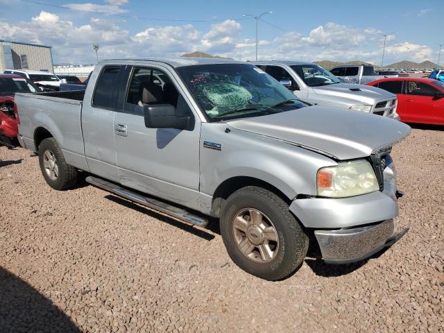 1FTRX12W24NA51678 - 2004 FORD F150 SILVER photo 4