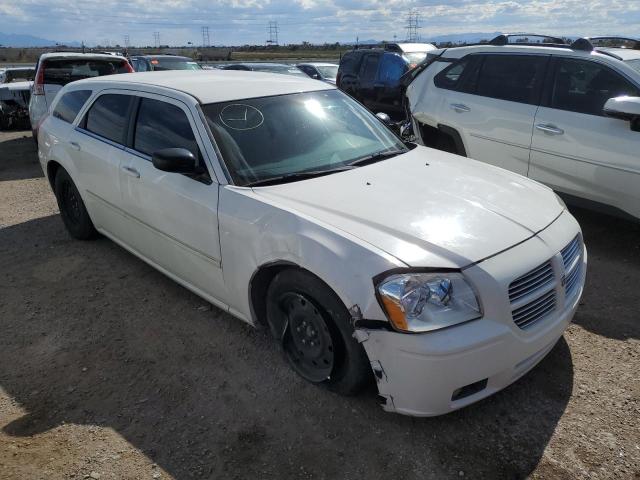 2D4FV47V27H894919 - 2007 DODGE MAGNUM SXT WHITE photo 4