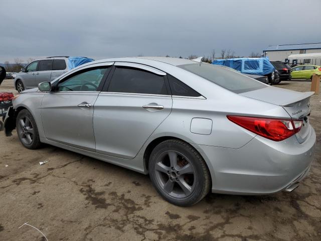 5NPEC4AB9BH221848 - 2011 HYUNDAI SONATA SE SILVER photo 2