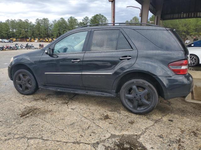 4JGBB22E37A237377 - 2007 MERCEDES-BENZ ML 320 CDI BLACK photo 2