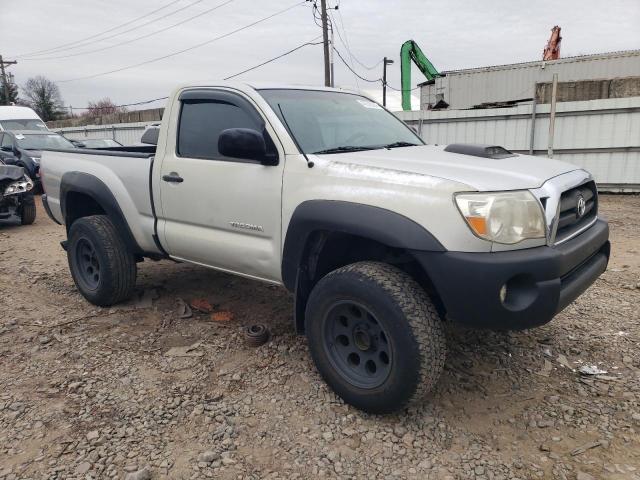 5TEPX42N57Z374933 - 2007 TOYOTA TACOMA SILVER photo 4