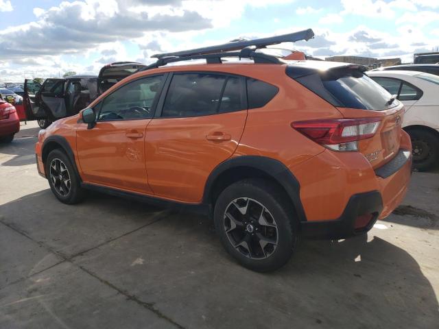 JF2GTABC5JH259882 - 2018 SUBARU CROSSTREK PREMIUM ORANGE photo 2