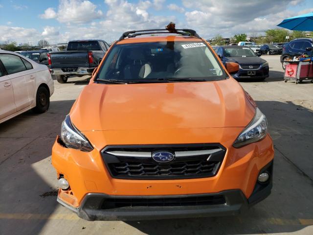 JF2GTABC5JH259882 - 2018 SUBARU CROSSTREK PREMIUM ORANGE photo 5