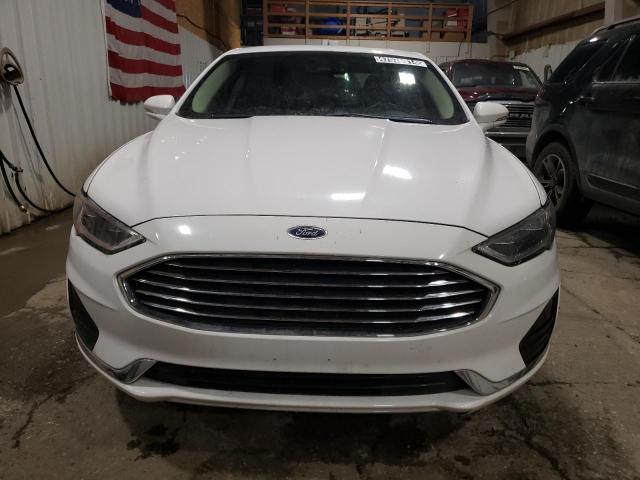 3FA6P0CD8KR234108 - 2019 FORD FUSION SEL WHITE photo 5