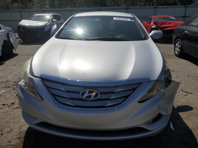 5NPEC4AC9DH703439 - 2013 HYUNDAI SONATA SE SILVER photo 5