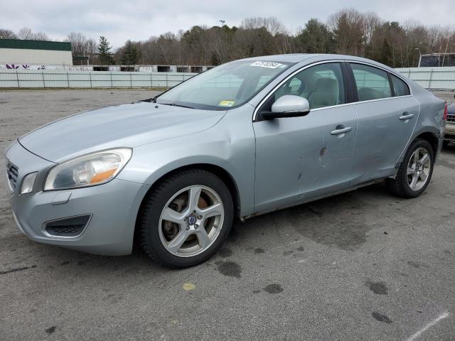 2013 VOLVO S60 T5, 