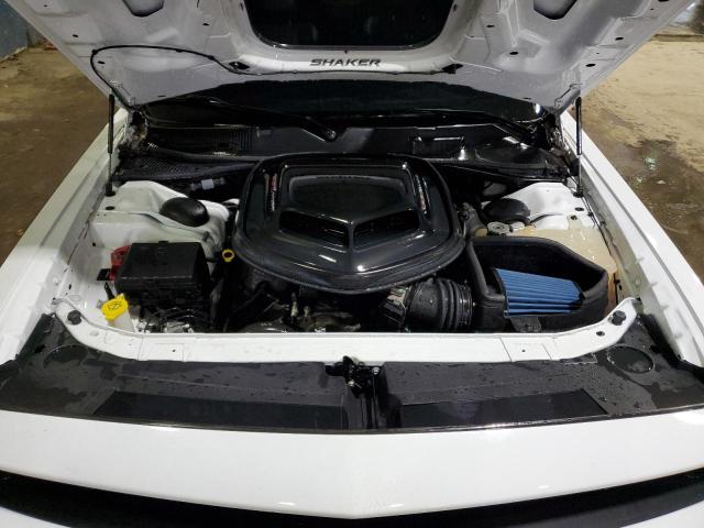 2C3CDZFJXGH148219 - 2016 DODGE CHALLENGER R/T SCAT PACK WHITE photo 11