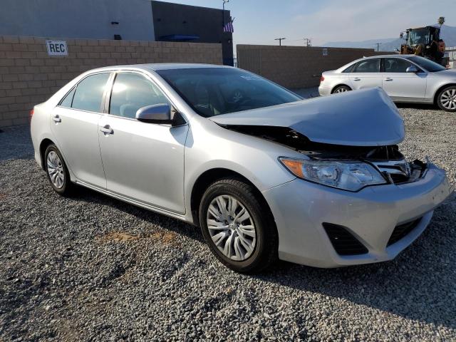 4T4BF1FK1ER381901 - 2014 TOYOTA CAMRY L SILVER photo 4