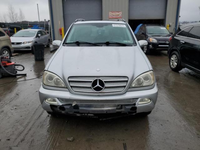 4JGAB57E05A520970 - 2005 MERCEDES-BENZ ML 350 SILVER photo 5