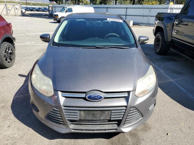 1FADP3F27DL352963 - 2013 FORD FOCUS SE GRAY photo 5