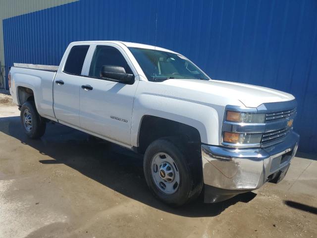 1GC2CUEG7FZ127135 - 2015 CHEVROLET SILVERADO C2500 HEAVY DUTY WHITE photo 4