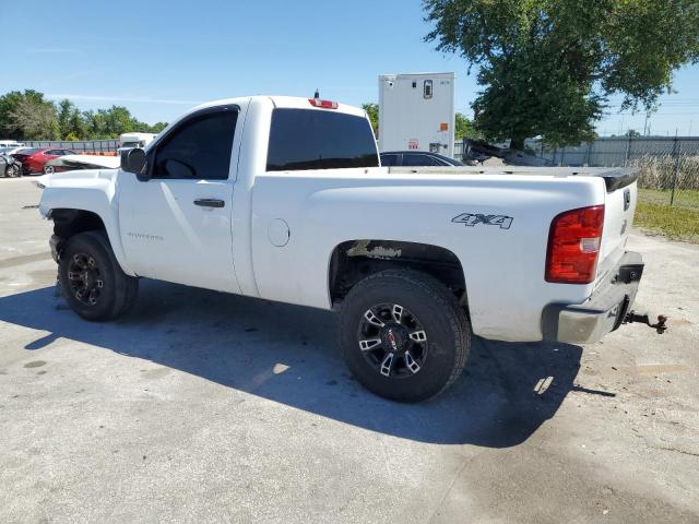 1GCNKPEA6BZ246401 - 2011 CHEVROLET SILVERADO K1500 WHITE photo 2