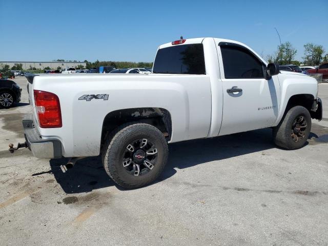 1GCNKPEA6BZ246401 - 2011 CHEVROLET SILVERADO K1500 WHITE photo 3