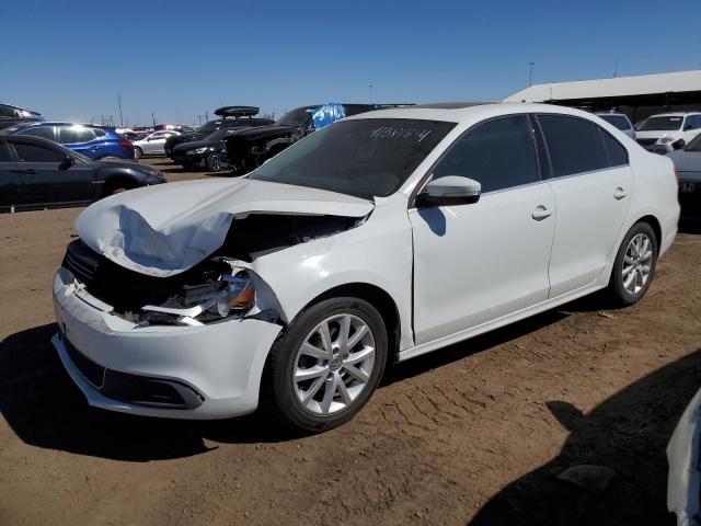 3VWD07AJ1EM431773 - 2014 VOLKSWAGEN JETTA SE WHITE photo 1