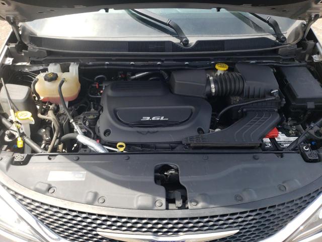 2C4RC1EG6JR193577 - 2018 CHRYSLER PACIFICA TOURING L PLUS SILVER photo 12