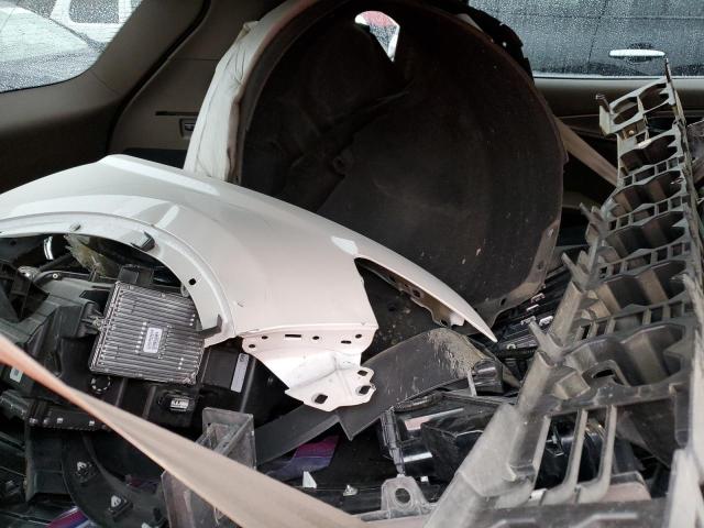 2LMPJ8LP7HBL31056 - 2017 LINCOLN MKX RESERVE أبيض صورة 13