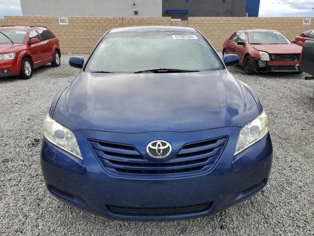 4T1BK46K58U069768 - 2008 TOYOTA CAMRY LE BLUE photo 5