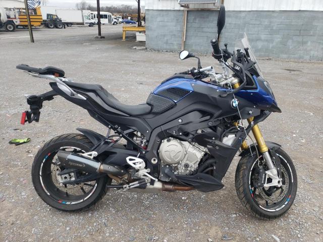 WB10D1307JZ463415 - 2018 BMW S 1000 XR BLUE photo 1