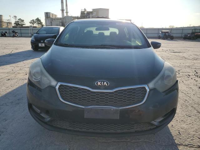 KNAFX5A84F5376880 - 2015 KIA FORTE EX BLACK photo 5